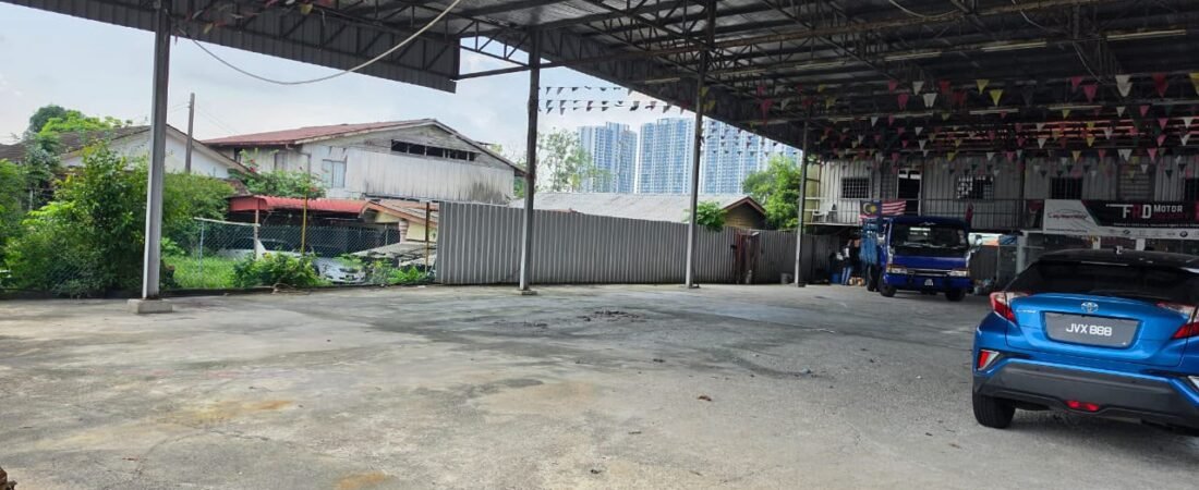 Prime Automotive Commercial Space for Rent