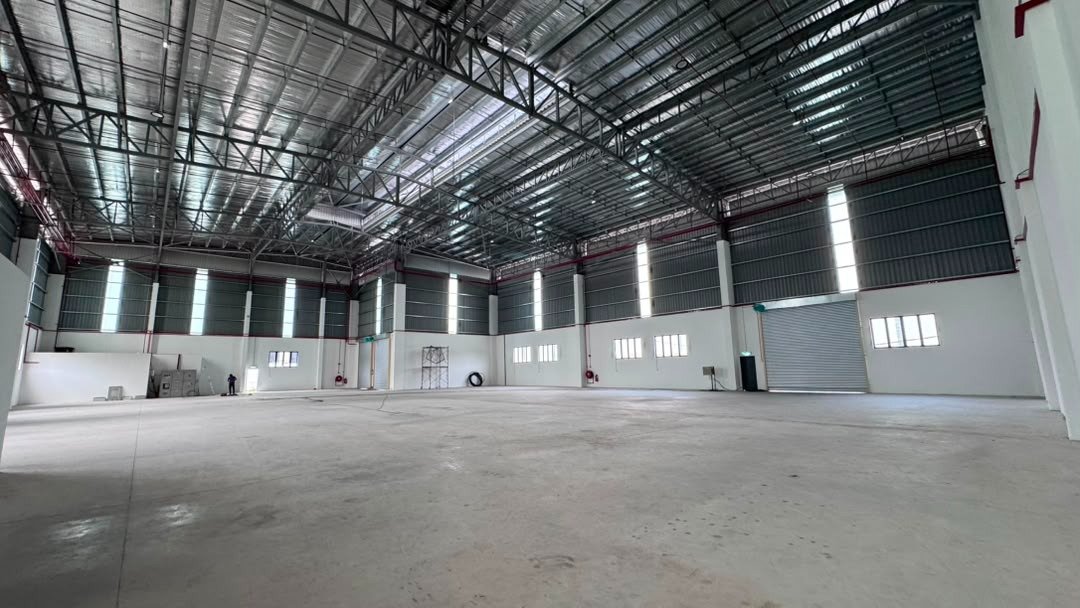 Detached Factory for Rent property photo 2