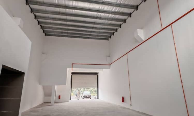 Brand-New 1.5-Storey Terrace Factory for Rent