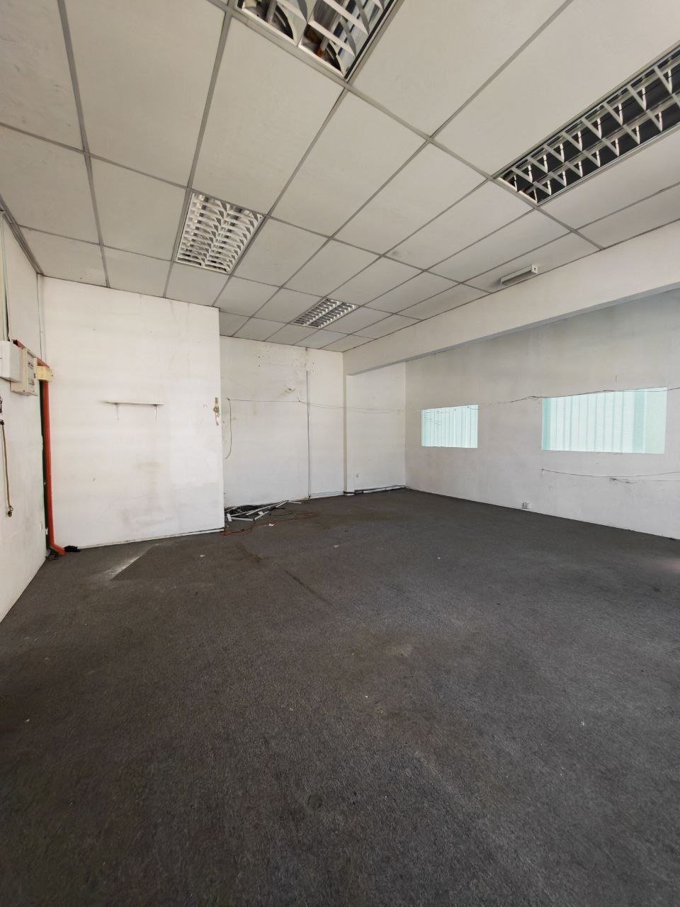 1.5-Storey Semi-Detached Factory for Rent property photo 3