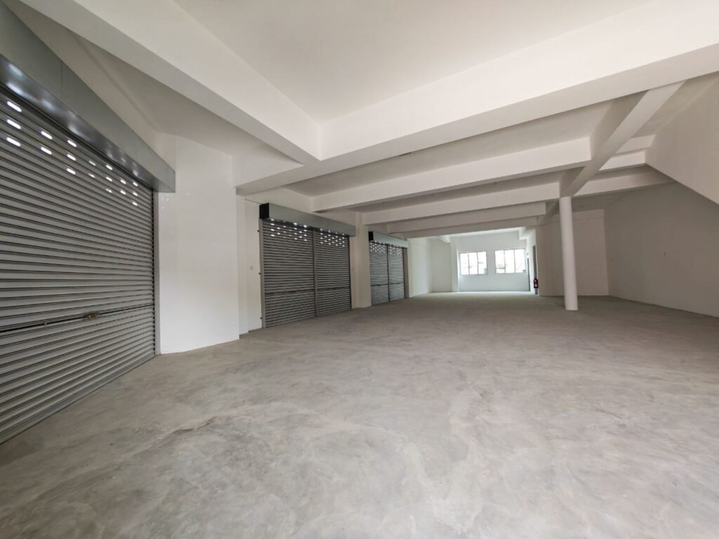 3-Storey Corner Shop Lot for Rent at Adda Heights
