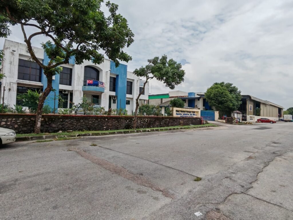 Detached Factory for Sale or Rent