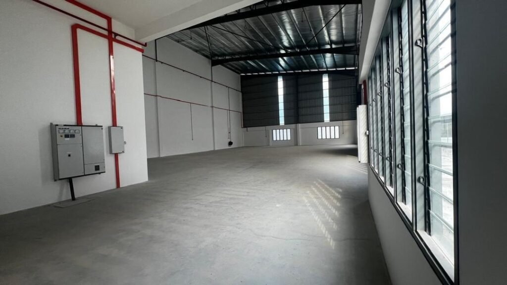 1.5-Storey Corner Semi-Detached Factory for Rent or Sale