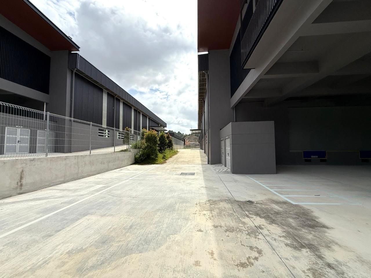 Medium Industrial Factory for Rent at I-Tech Valley, Nusajaya photo 3