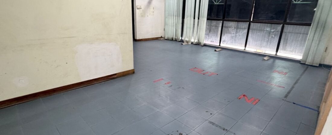 1.5-Storey Semi-Detached Factory for Rent