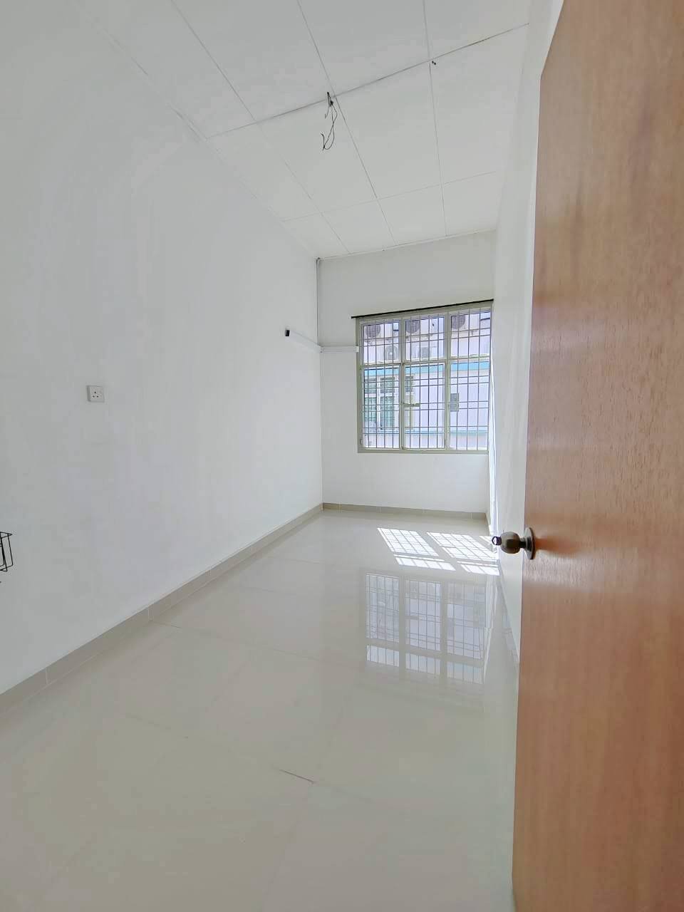 2-Storey Shop Lot for Sale property photo 8