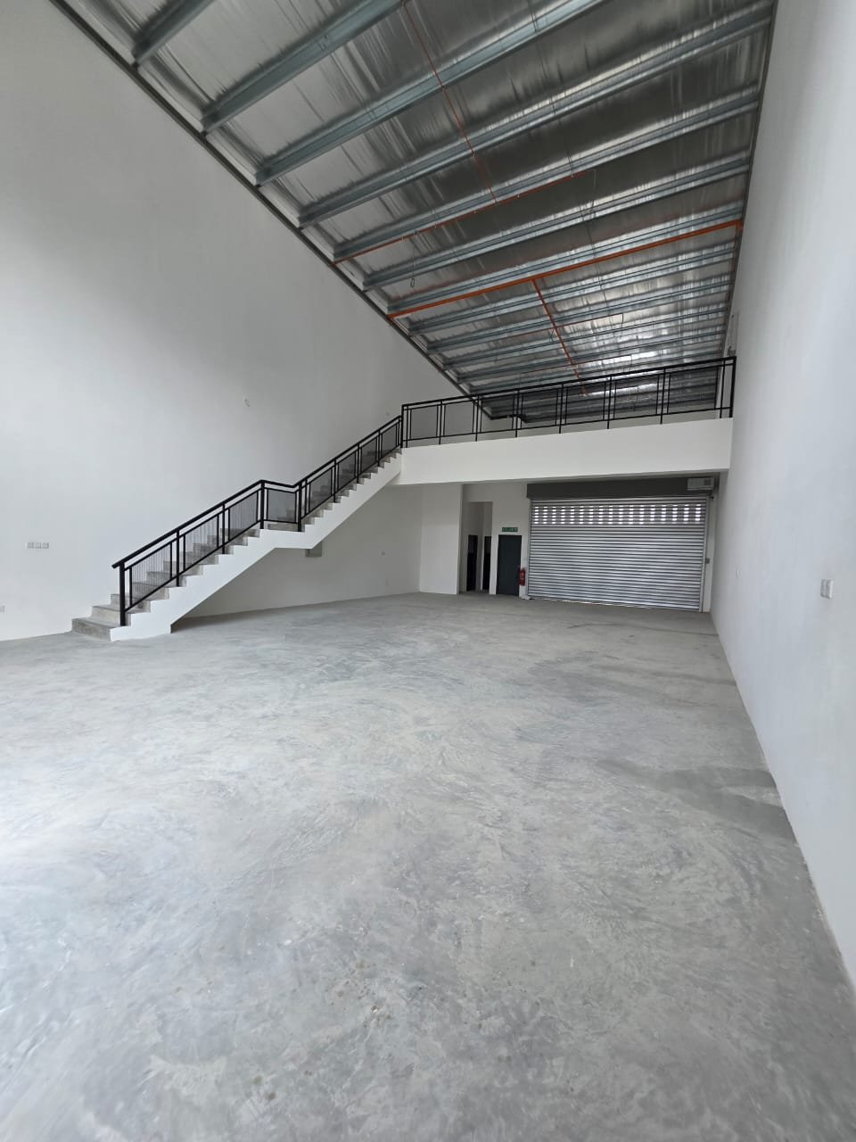 Brand-New 1.5-Storey Terrace Factories for Sale or Rent property photo 8