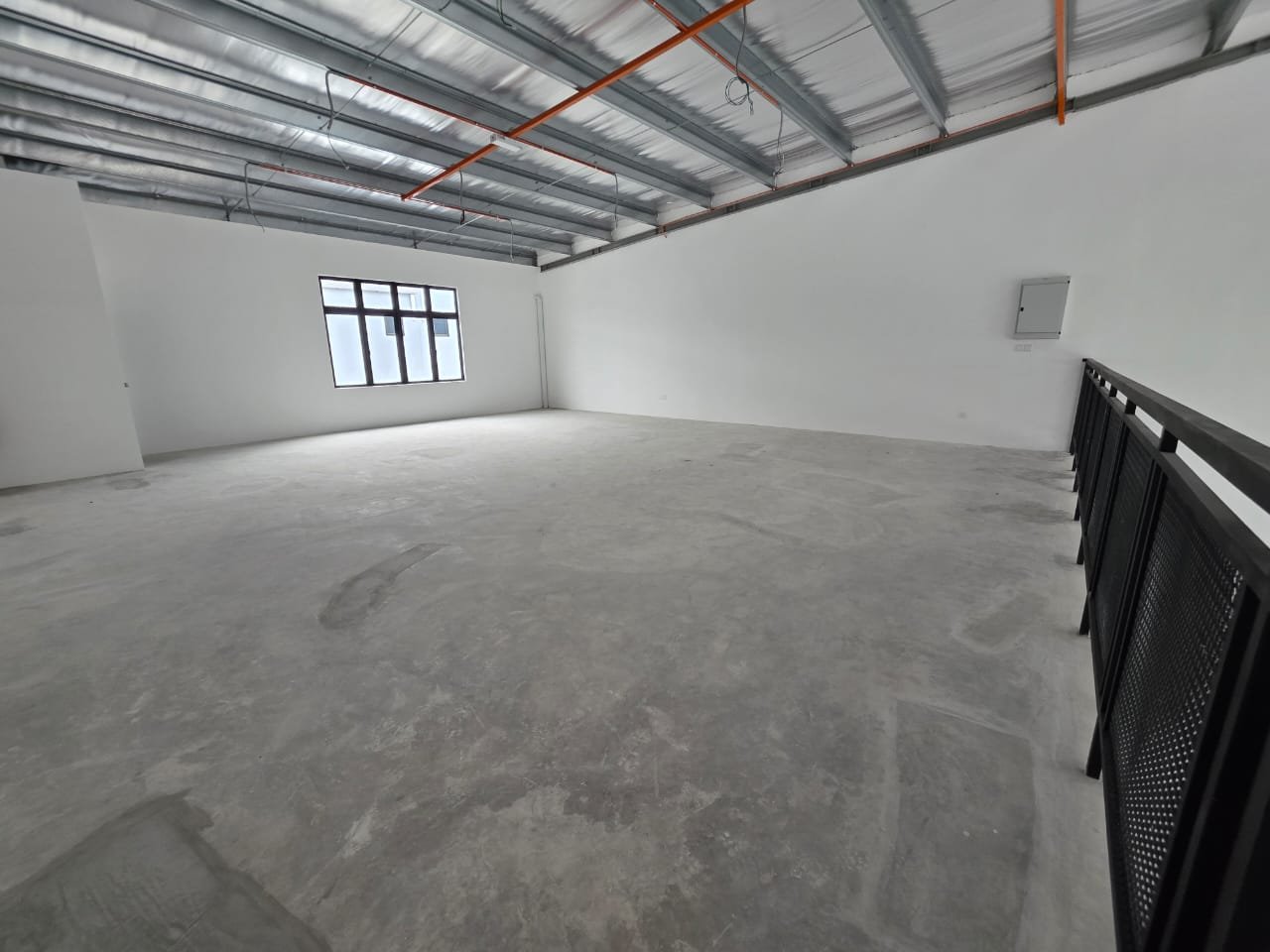 Brand-New 1.5-Storey Terrace Factories for Sale or Rent property photo 10