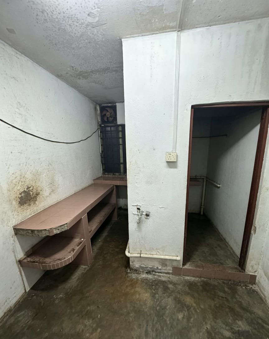 Flat for Sale property photo 5