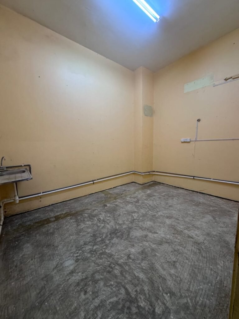 3-Storey Shop Lot for Sale at Permas Mall