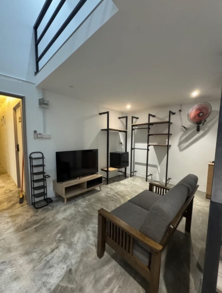 3-Storey Shop Lot for Sale
