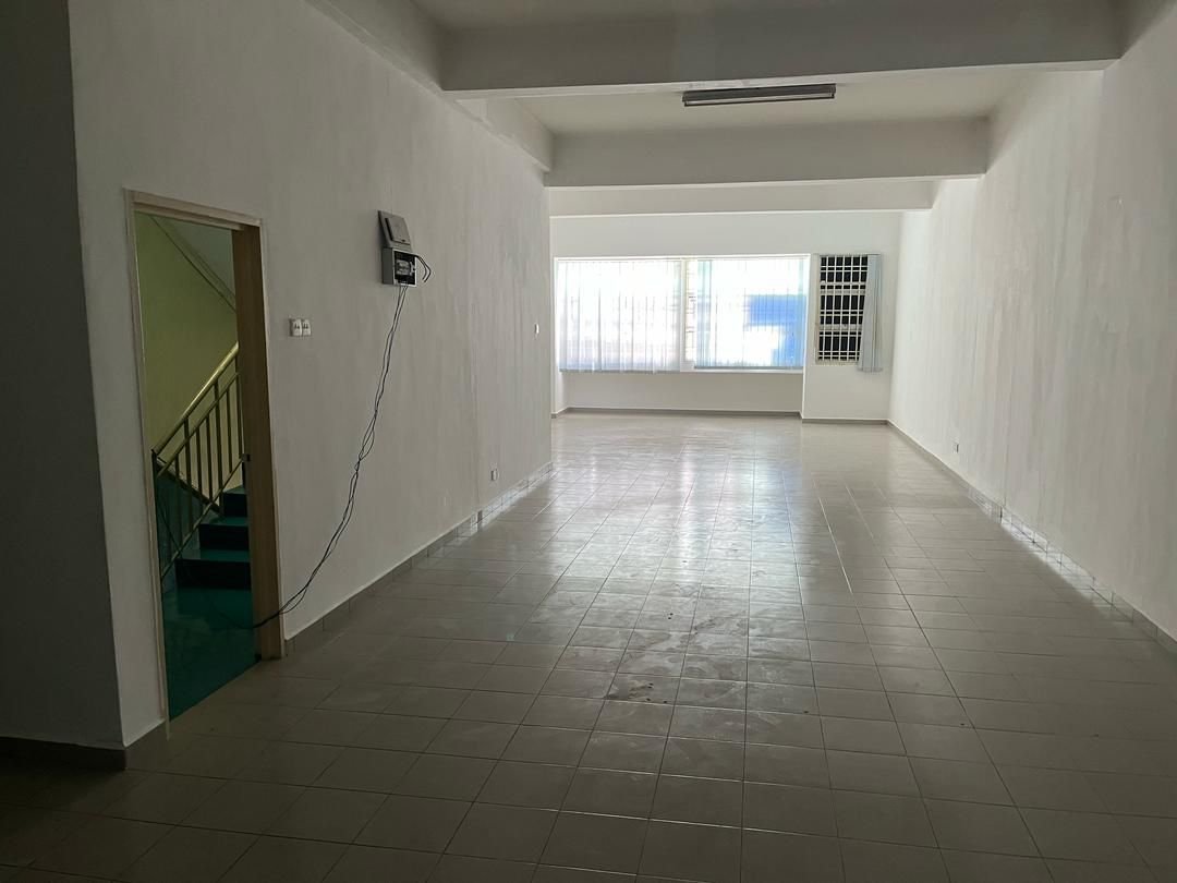 3-Storey Shop Office for Sale property photo 5