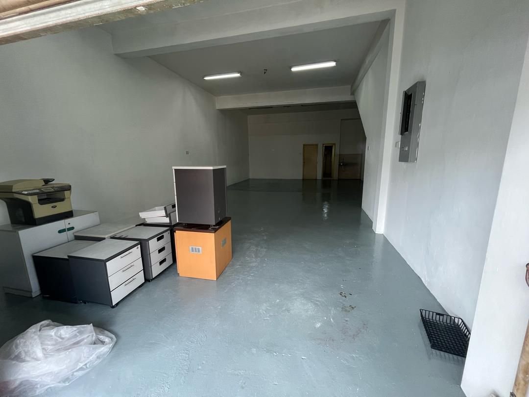 3-Storey Shop Office for Sale property photo 9
