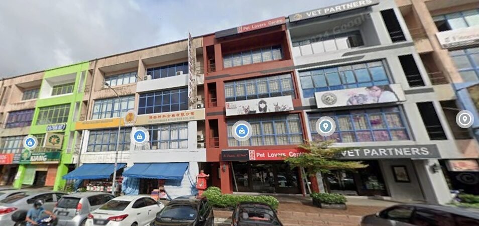 4-Storey Shop Lot for Sale