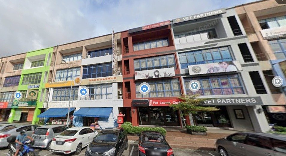 4-Storey Shop Lot for Sale