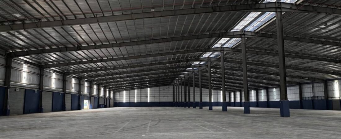 Single-Storey Detached Warehouse with Office for Rent