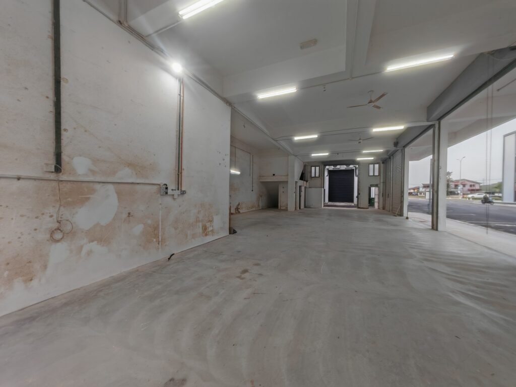 2-Storey Corner-Lot Terrace Factory for Rent at Saleng Kulai