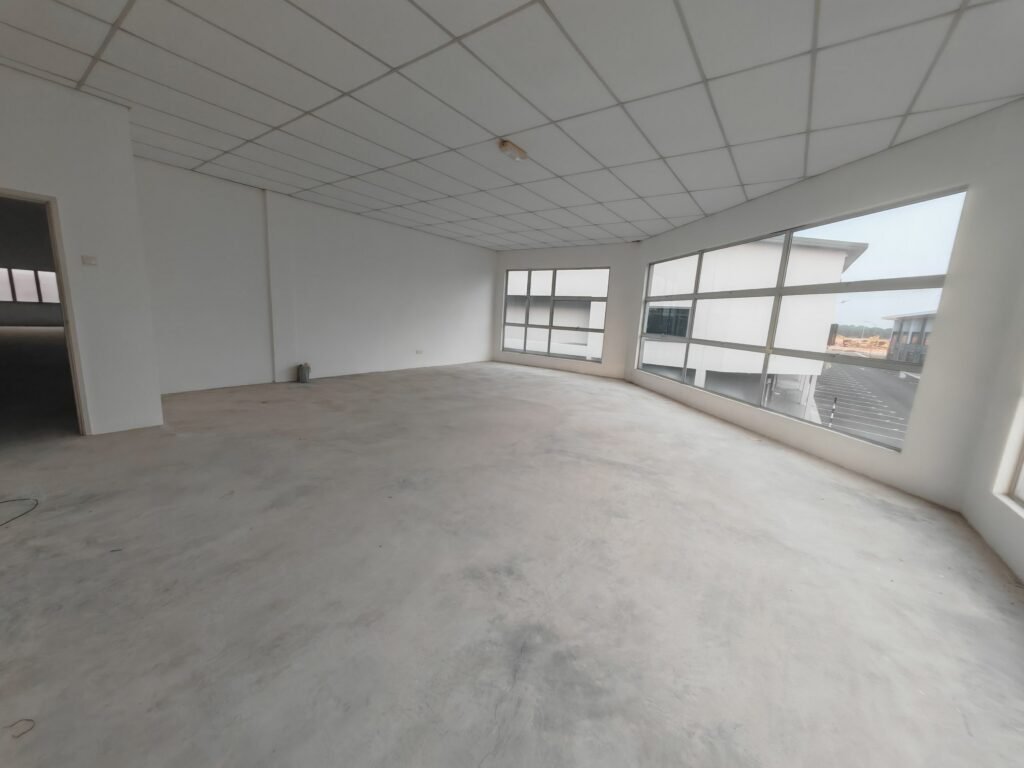 2-Storey Corner-Lot Terrace Factory for Rent at Saleng Kulai