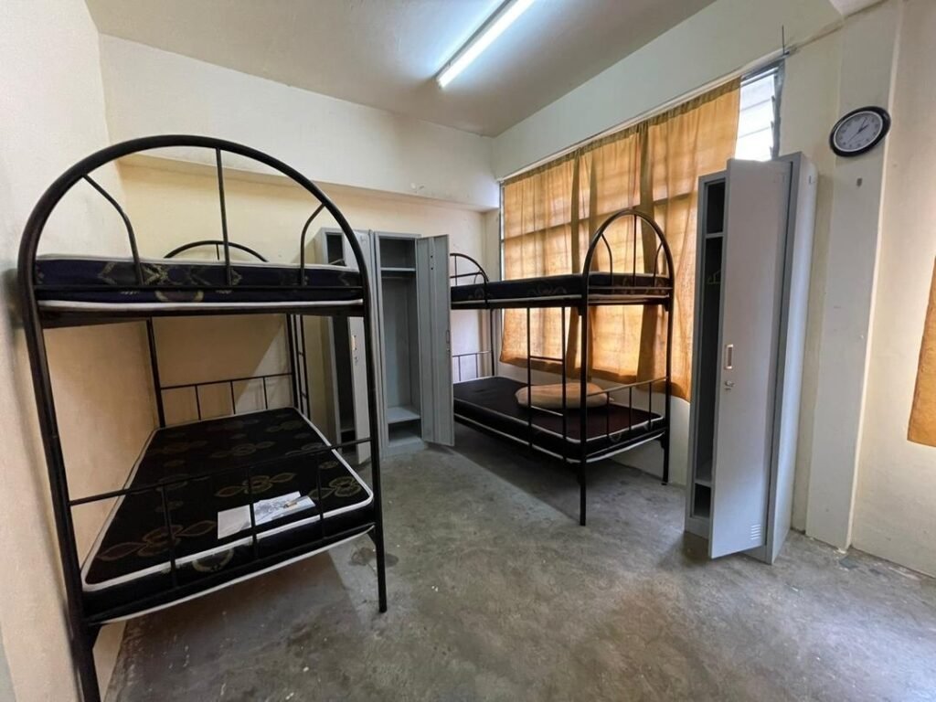 Commercial Worker Hostel for Sale in Senai