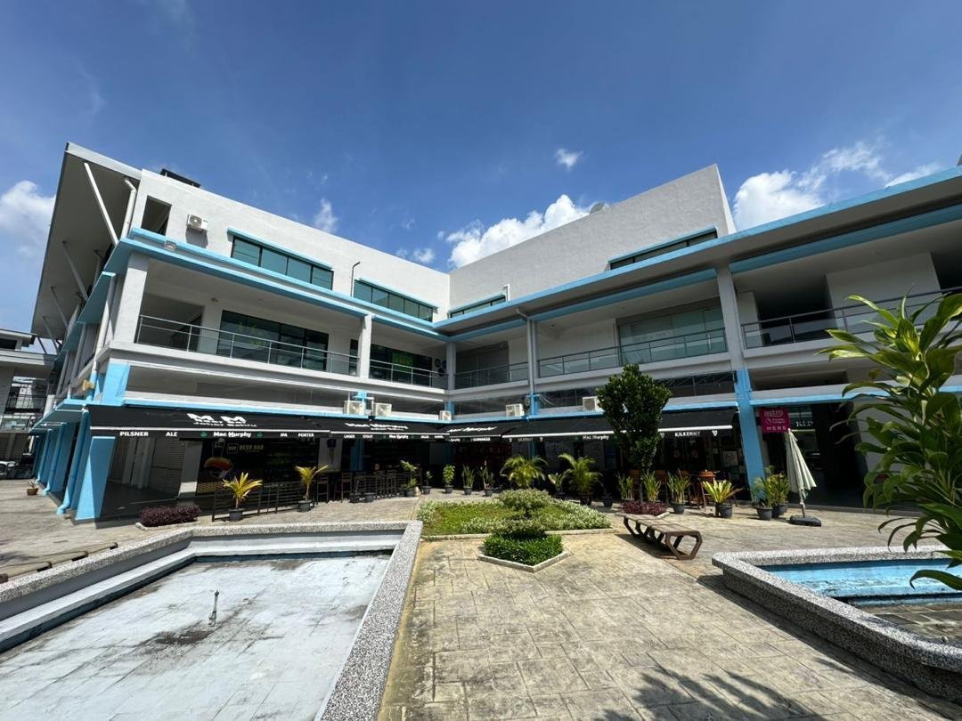 3-Storey Shop Lot for Sale property photo 4