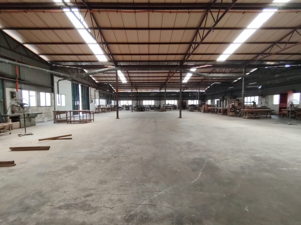 Medium Industrial Factory with Land for Sale property photo 2